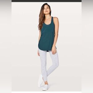 Lululemon Twist Around Tank Like New with Bra